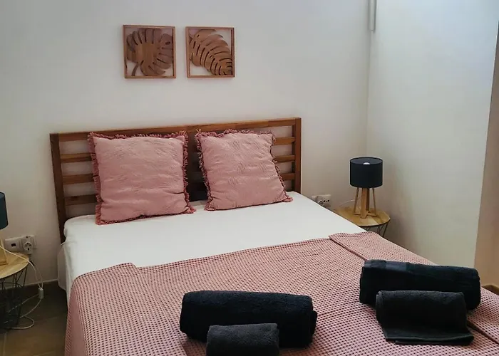 別荘 Sand, Water & Sun House ヴィーラ・ノーヴァ・デ・カセラ