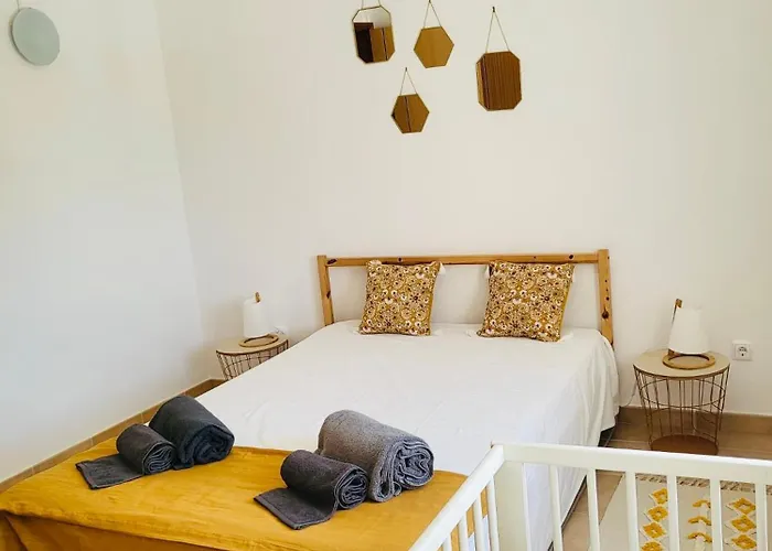 Sand, Water & Sun House 빌라노바데카셀라