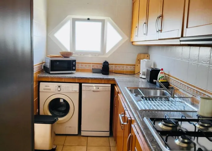 別荘 Sand, Water & Sun House ヴィーラ・ノーヴァ・デ・カセラ